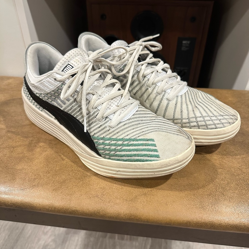 Puma Clyde pro.